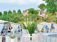 四川西昌十悅時光花園美（měi）宿